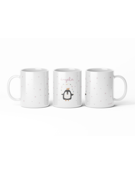 Taza de cerámica personalizable especial navidad con un amoroso pingüino como protagonista